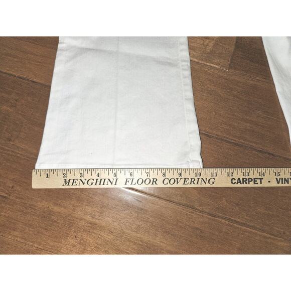 NWT! Anne Klein White Denim Jeans Wide Bottoms Size 8 - Picture 9 of 10